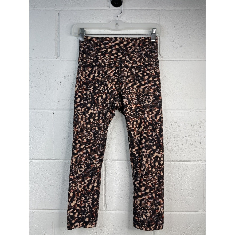 Lululemon Invigorate High Rise Tight 21" Womens 2 Motion Flux Multi Crop Everlux